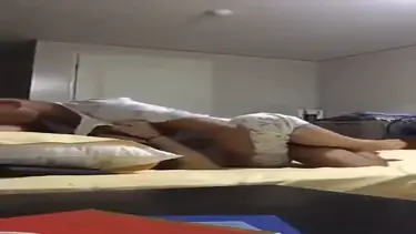 Mau Tidur Malah Diajak Ngentot Ganas Di Kasur poster
