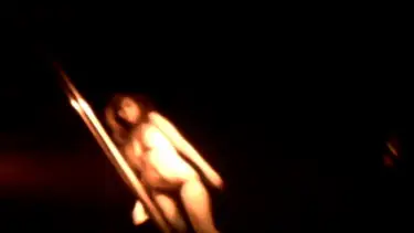 Striptis Di Hotel Bintang 3 Memek Basah Siap Ngewe poster
